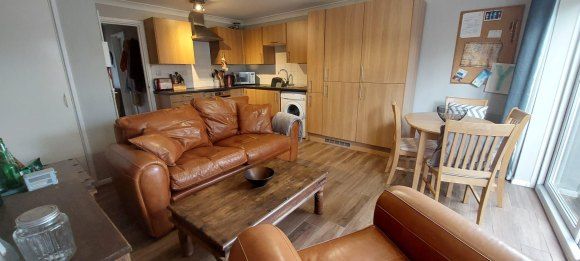 Property photo 1 of 16 Living Room