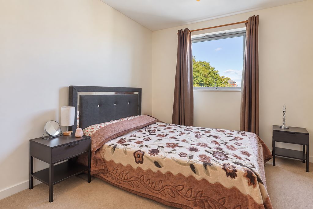 Property photo 2 of 17 77624