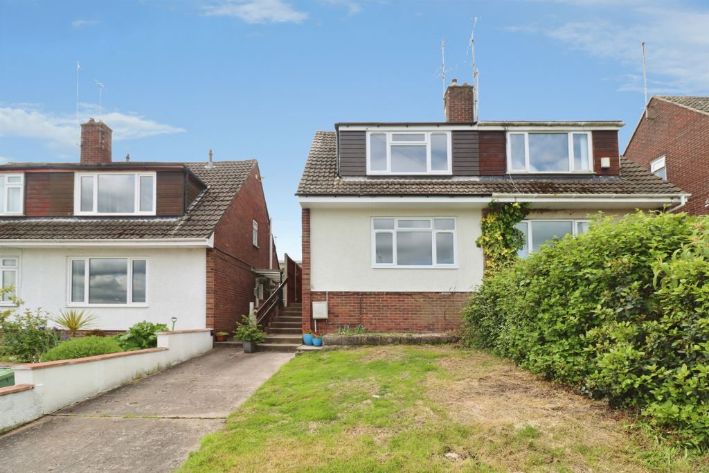 Property photo 2 of 13