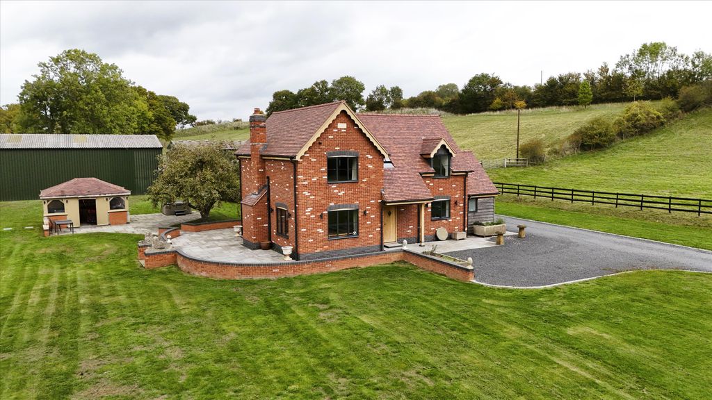 Property photo 3 of 23 Image