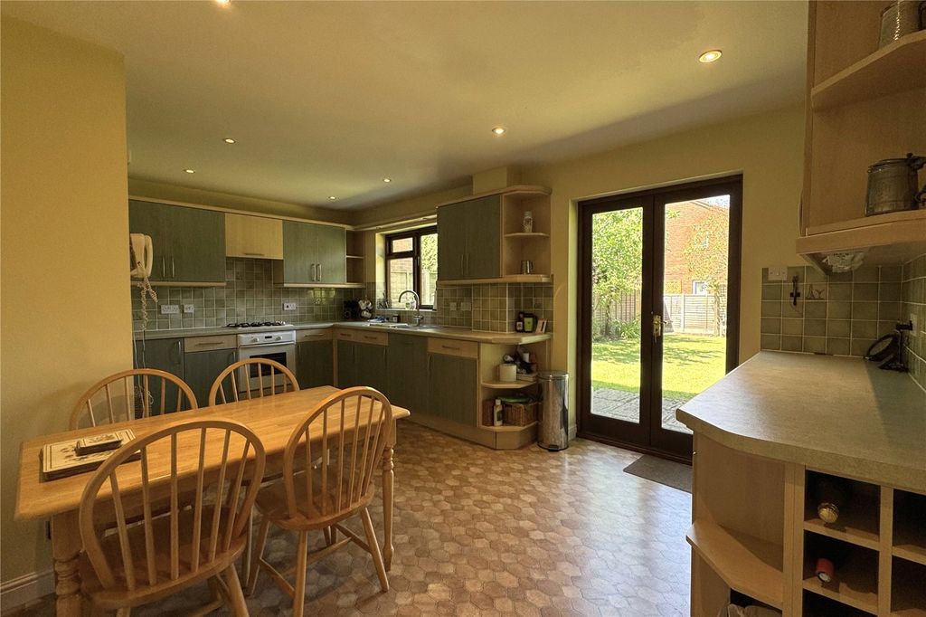 Property photo 3 of 16 Picture No. 36