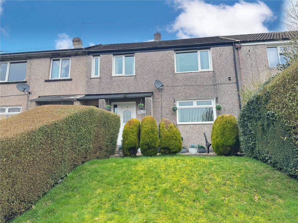 Property photo 1 of 22 Front Garden