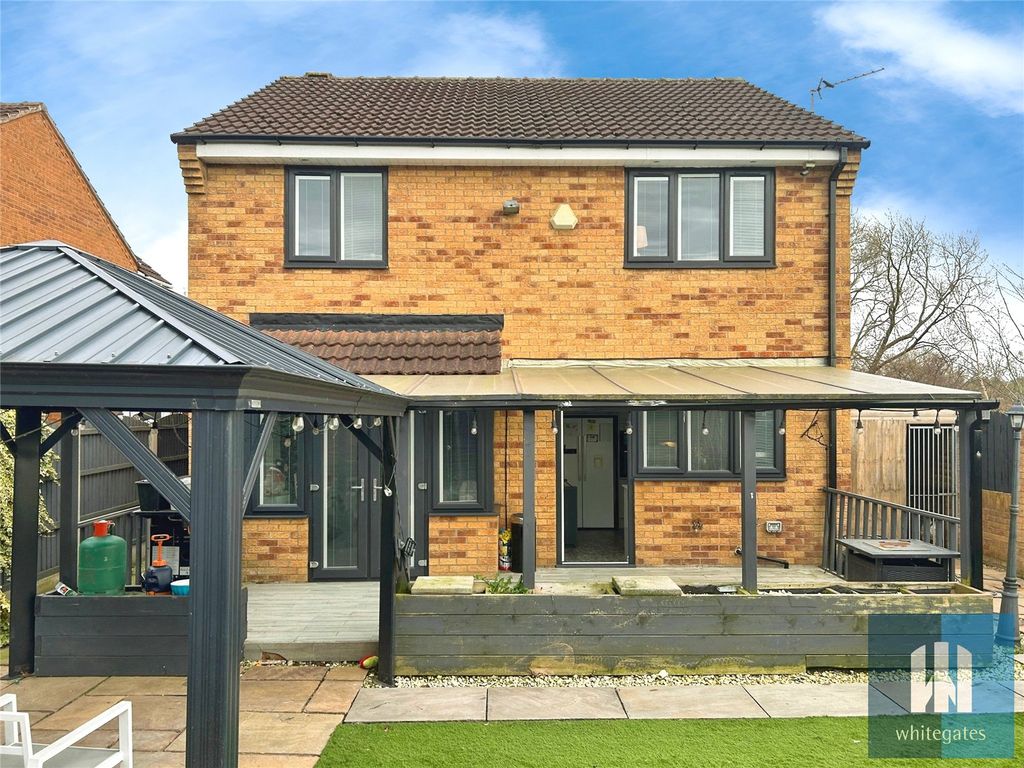 Property photo 2 of 28 Picture No. 04