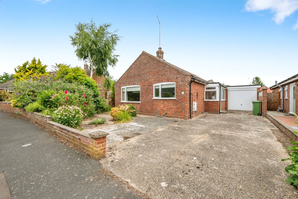 Property photo 1 of 15