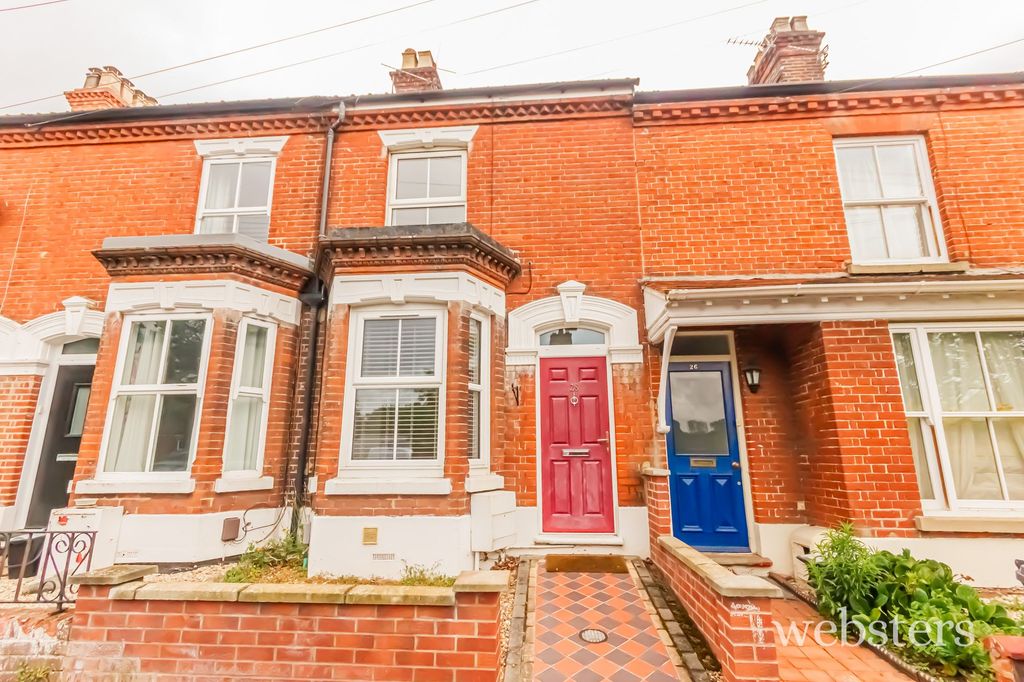 Property photo 1 of 11