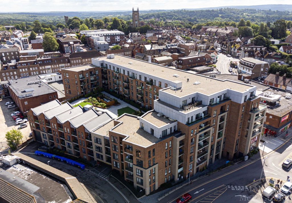 Property photo 1 of 13