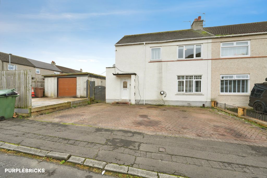 Property photo 1 of 28