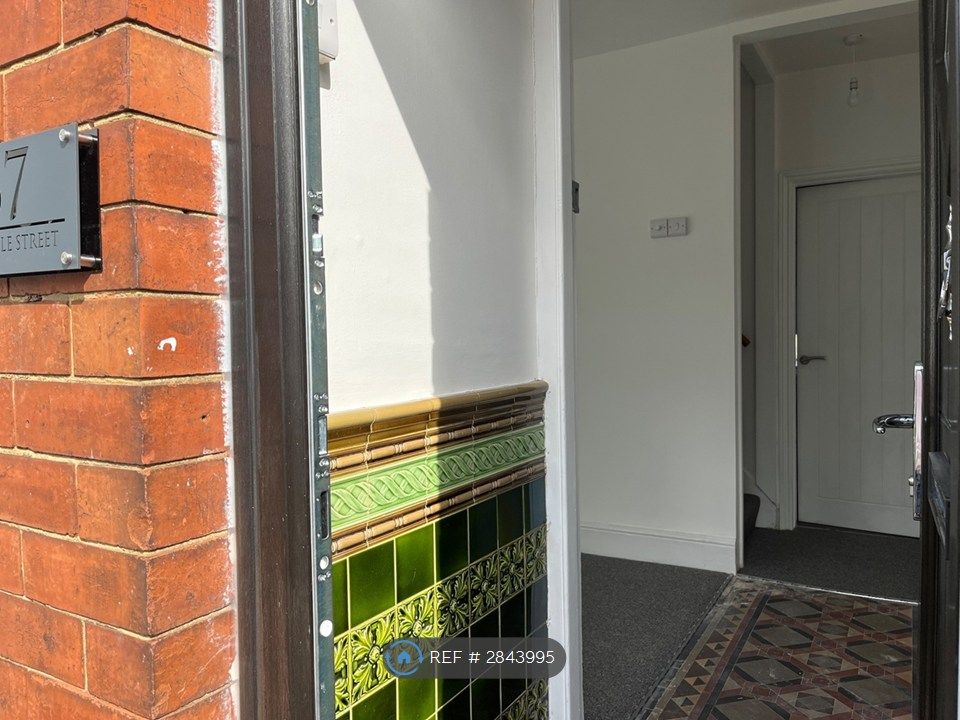 Property photo 3 of 14