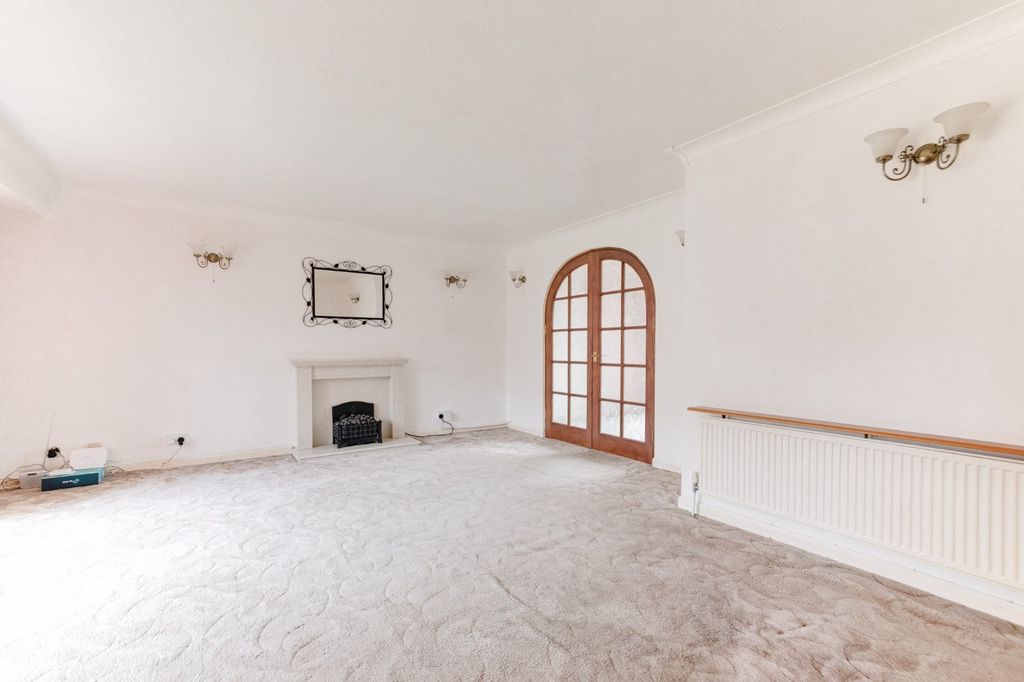 Property photo 2 of 17 Picture No. 08