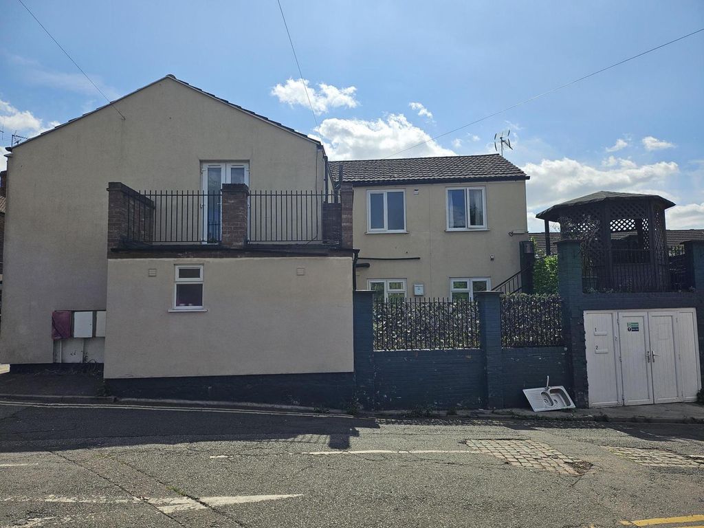 Property photo 2 of 6 5771043-2.Jpg