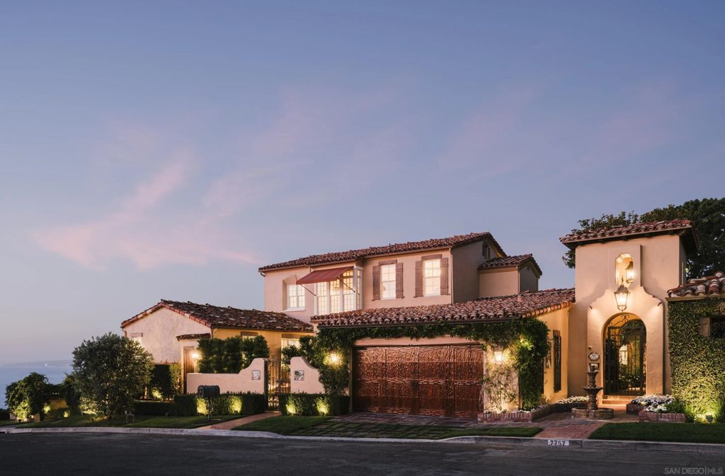 Property photo 3 of 50