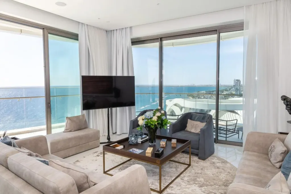 Property photo 3 of 22