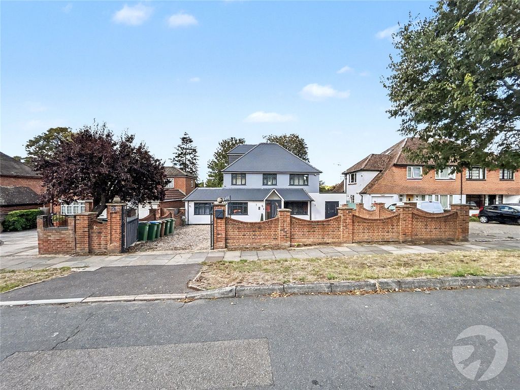 Property photo 1 of 70 Picture No. 81