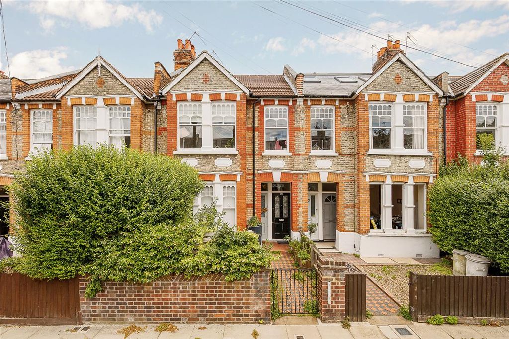 Property photo 2 of 7