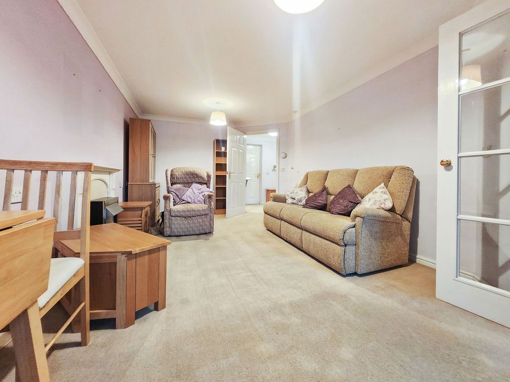 Property photo 2 of 7