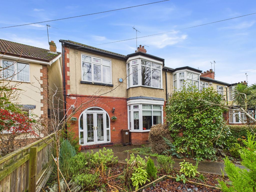 Property photo 1 of 22 4557280