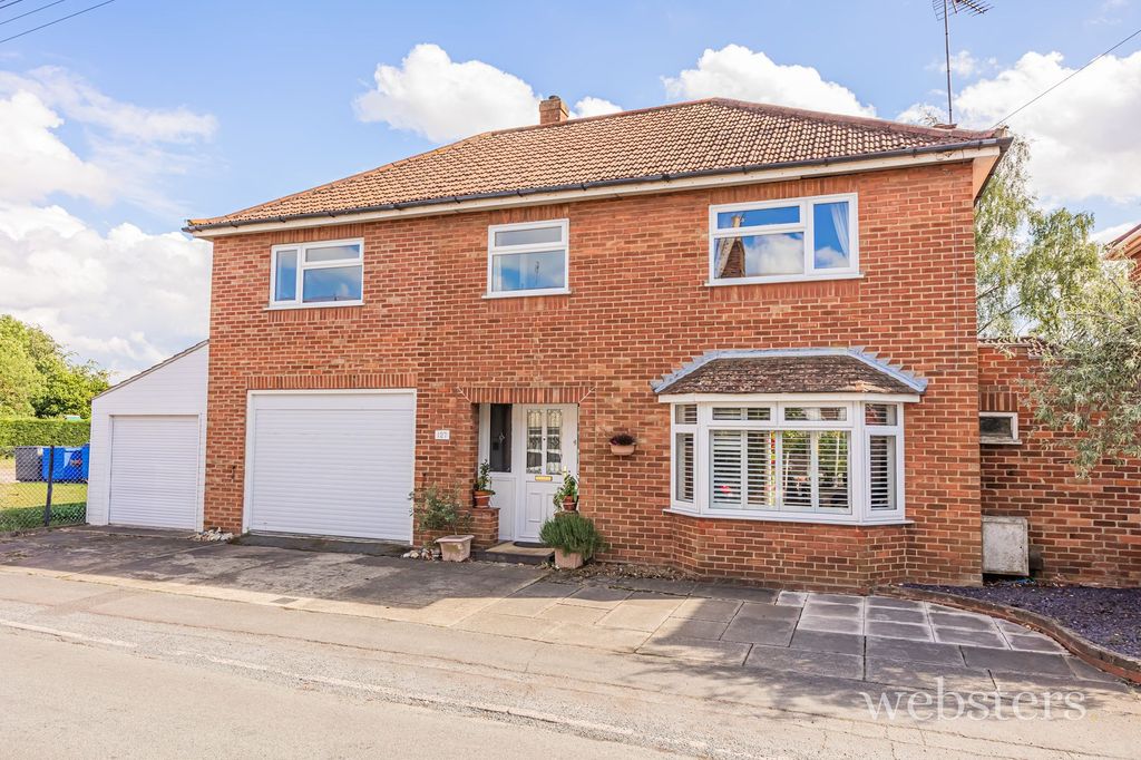 Property photo 1 of 30