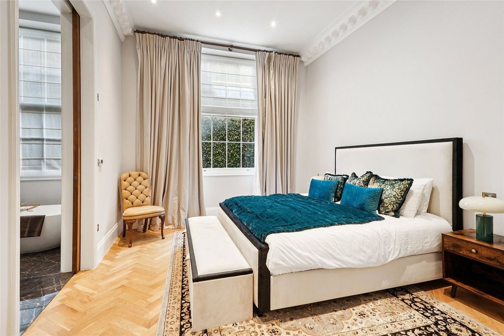 Property photo 3 of 17 Picture No. 07