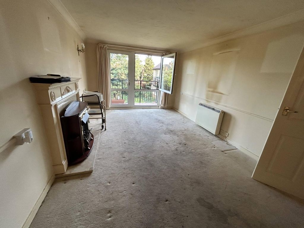 Property photo 2 of 5