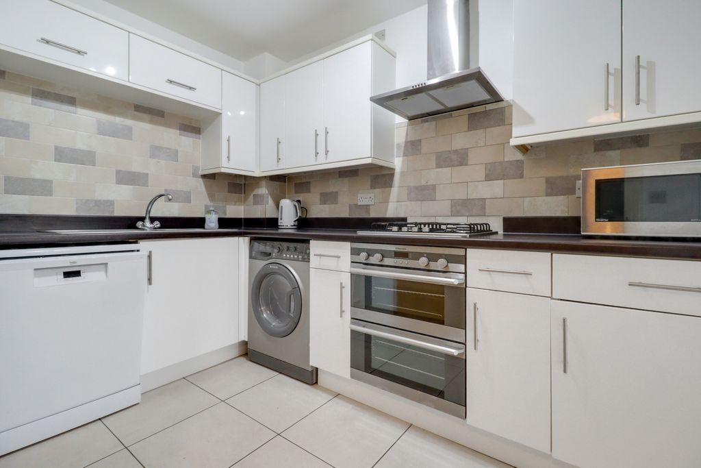 Property photo 2 of 22 Kitchen-II-2
