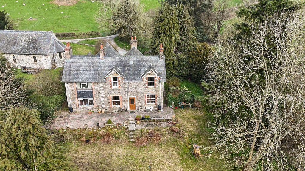 Property photo 1 of 28 Dji_Fly_20260322_094424_0_1774172664936_Photo_Low_