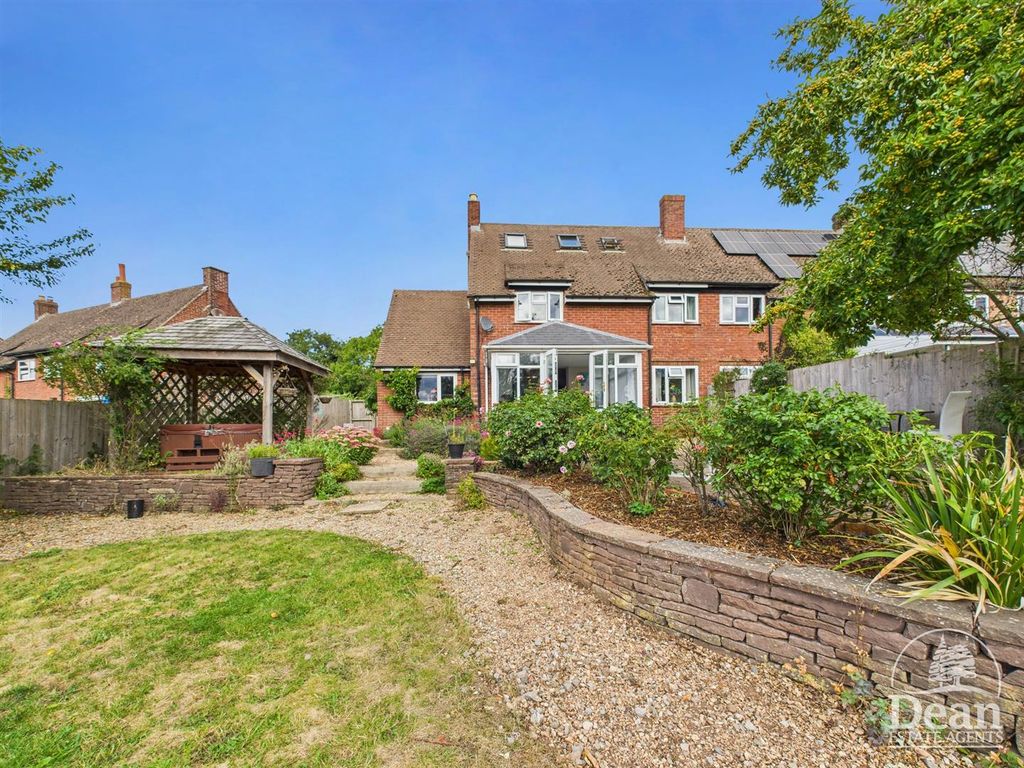 Property photo 3 of 29