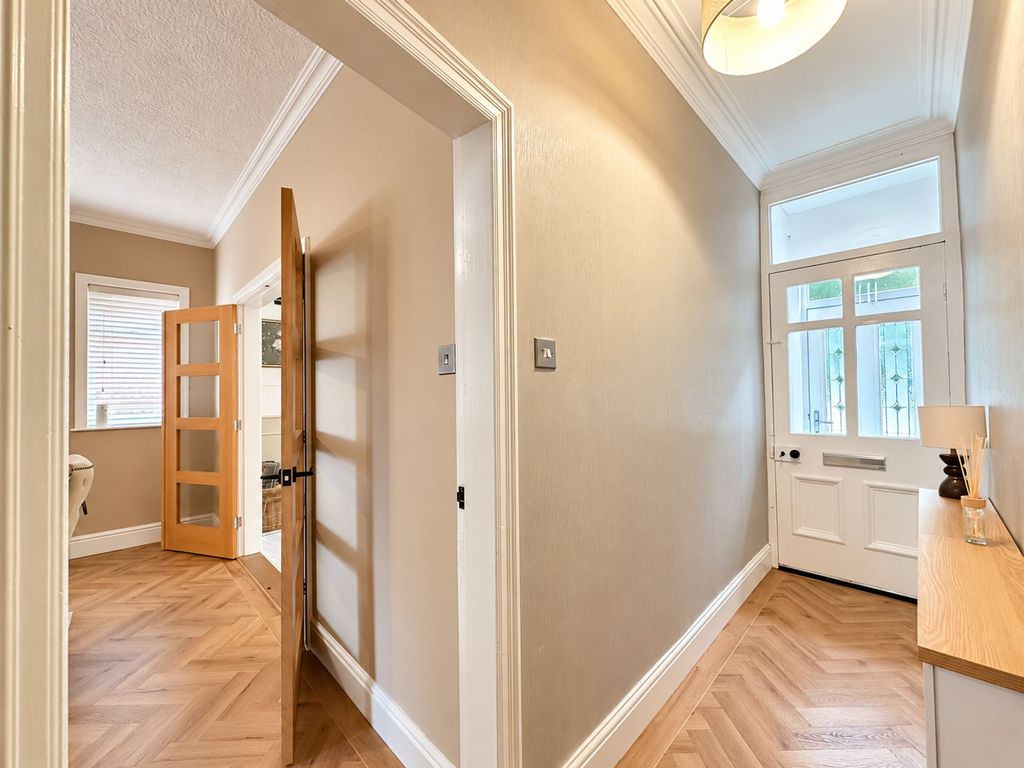 Property photo 3 of 22 Hallway