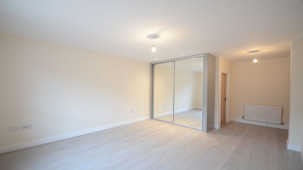 Property photo 3 of 10 Bed1_Result.Jpg