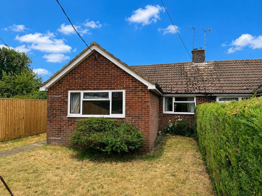 Property photo 1 of 7 2A Missenden Road
