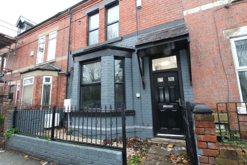 Property photo 1 of 16 Img_6852