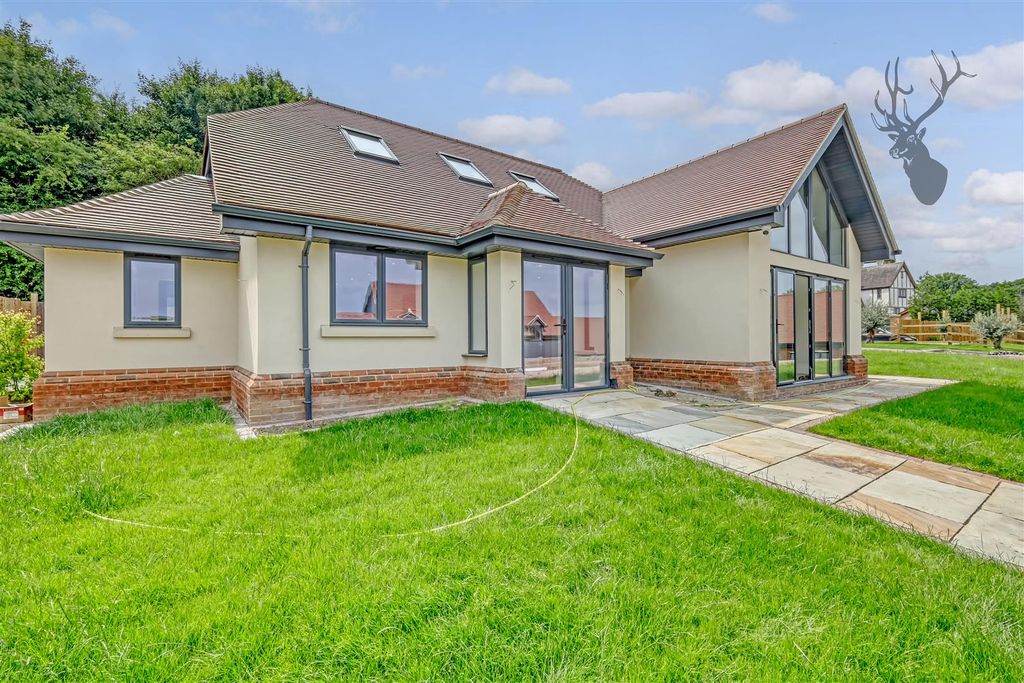 Property photo 1 of 20