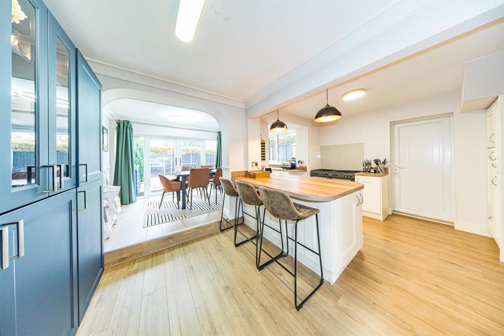 Property photo 3 of 29 2-Cartmel-Drive-12.Jpg