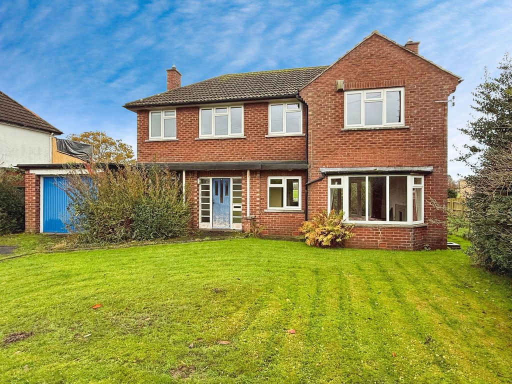 Property photo 1 of 17