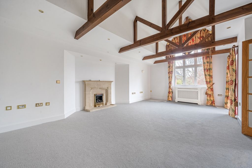 Property photo 3 of 20