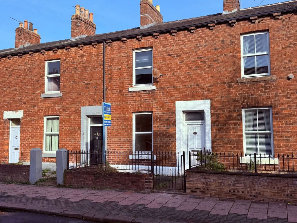 Property photo 1 of 10