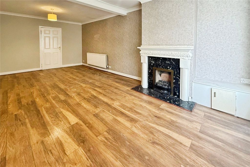 Property photo 3 of 10 Picture No. 05