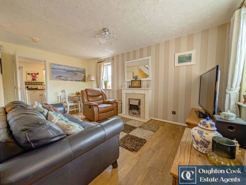 Property photo 2 of 15