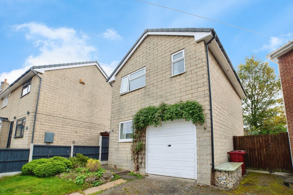 Property photo 1 of 17 Photo