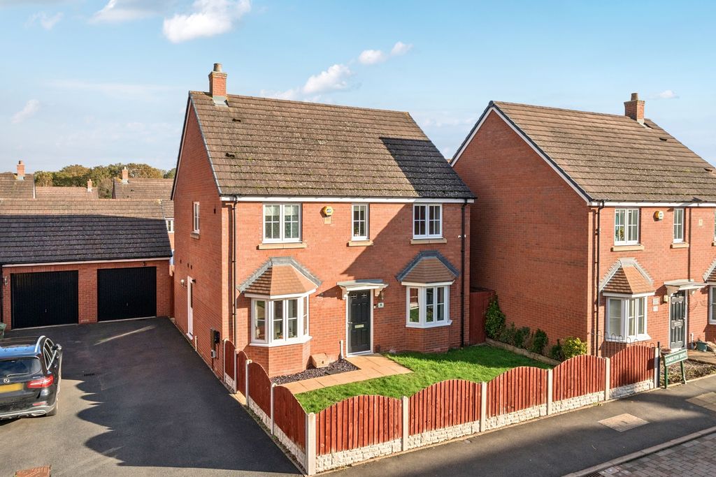 Property photo 1 of 16 Front 1