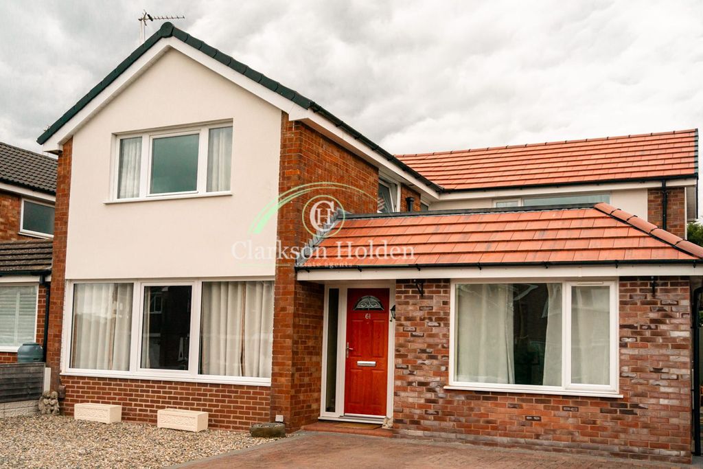 Property photo 1 of 39