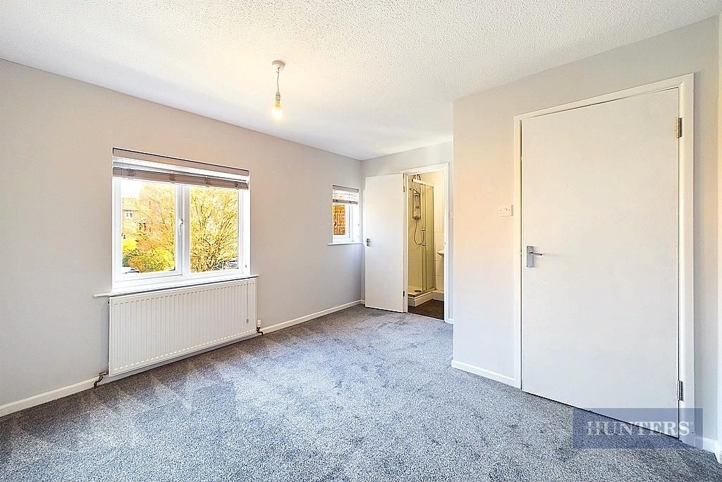 Property photo 2 of 21 Cam01635G0-Pr0147-Still008.Jpg