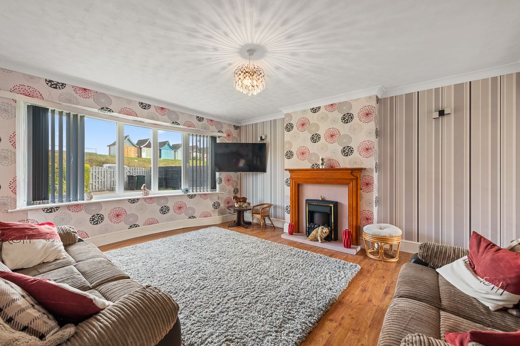 Property photo 3 of 26