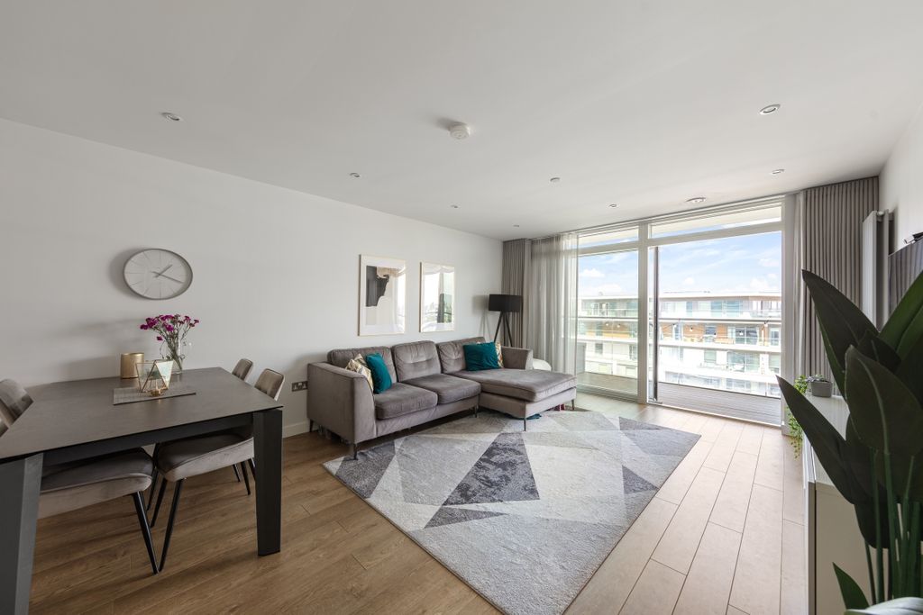 Property photo 1 of 16 094A7513