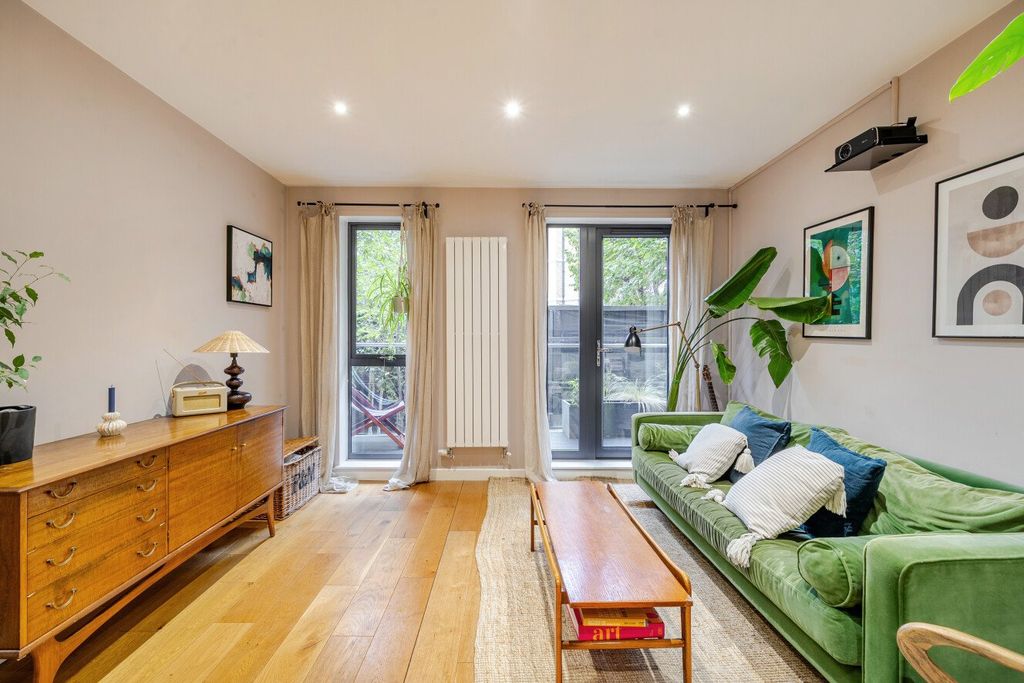 Property photo 3 of 19 Picture No. 07