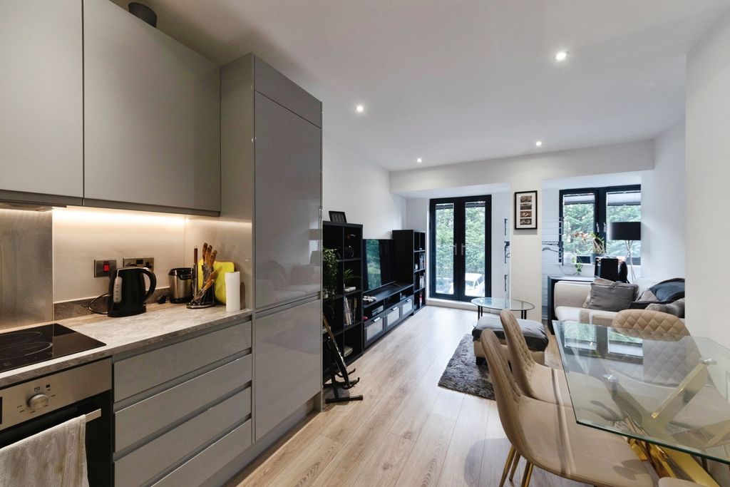 Property photo 2 of 12 Dining