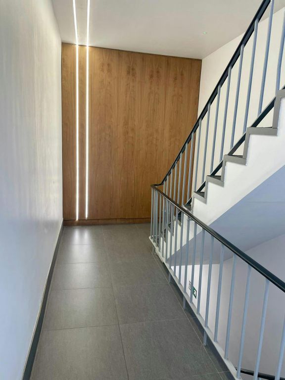 Property photo 3 of 9 Entrance.Jpg