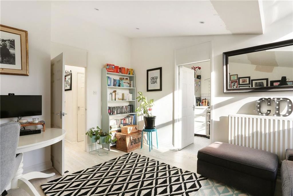 Property photo 1 of 6