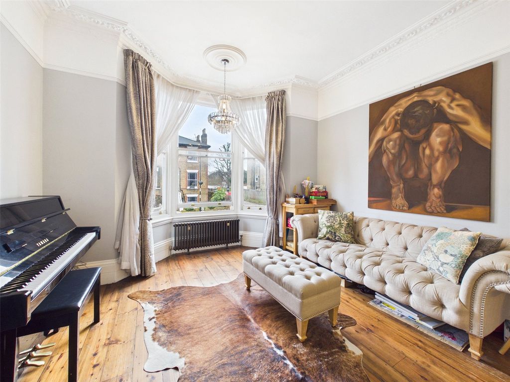 Property photo 3 of 15 Picture No. 14