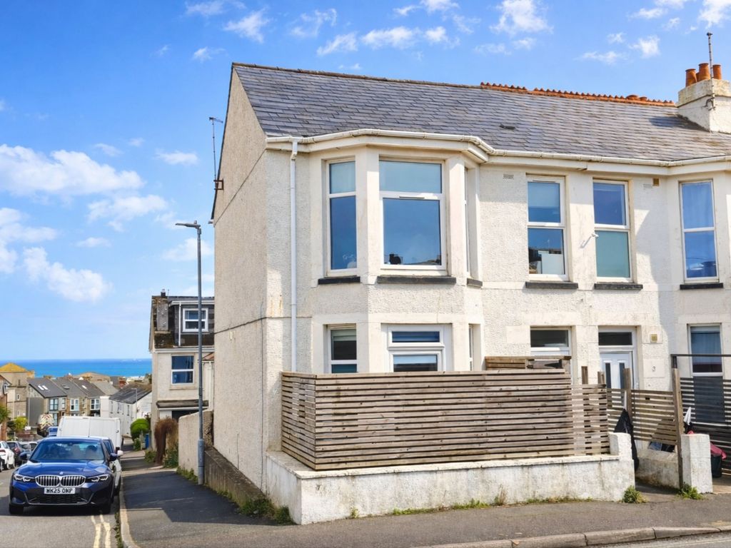 Property photo 1 of 9 External