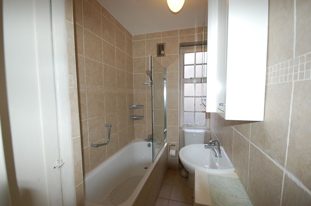 Property photo 3 of 5 Bathroom